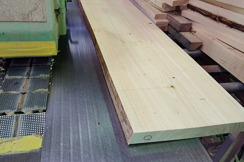 ヒノキ桧一枚板 原板 国産上部幅370×厚み65×長さ2140ｍｍDIY 荒材 テーブル板 天板 自然素材