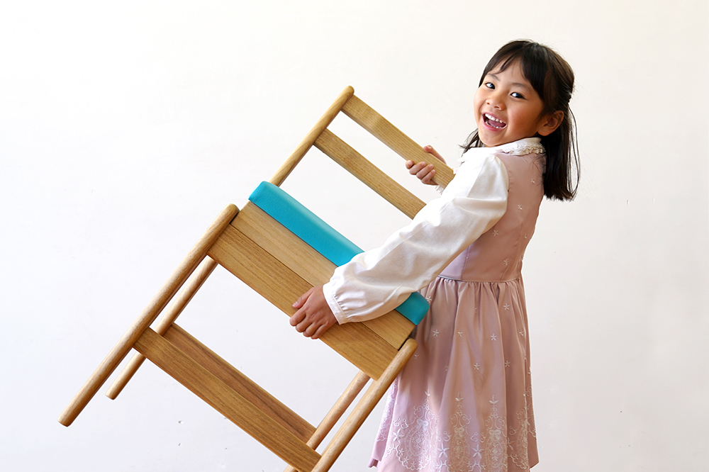 リッツチェア［日本桐］ヒノキクラフト　学習椅子2