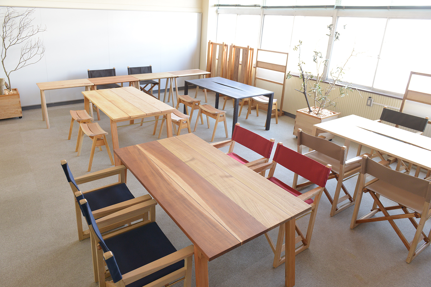 ヒノキクラフト　静岡大学　公共施設の家具3