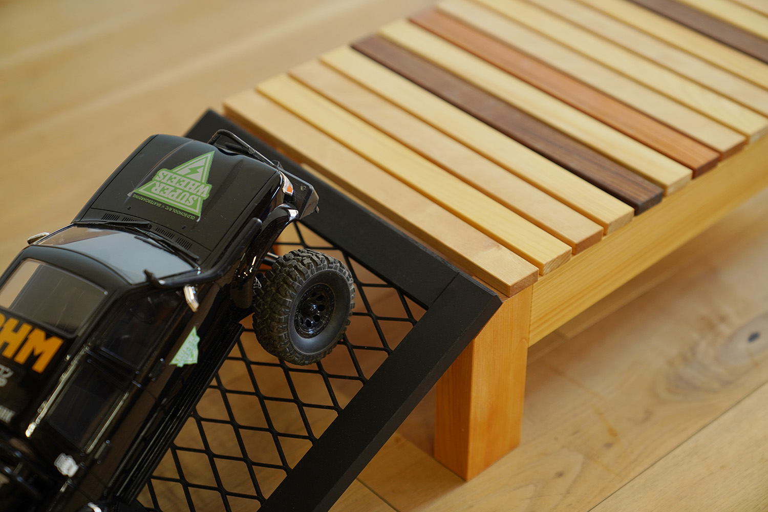 ヒノキクラフト　WPL JAPAN ラジコンコース　木製コース8