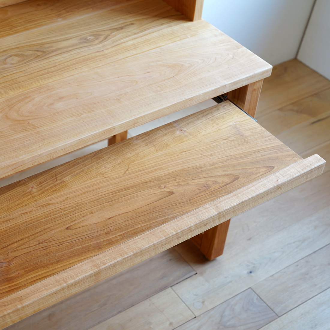 ヒノキクラフト 山桜の机 オーダー家具7