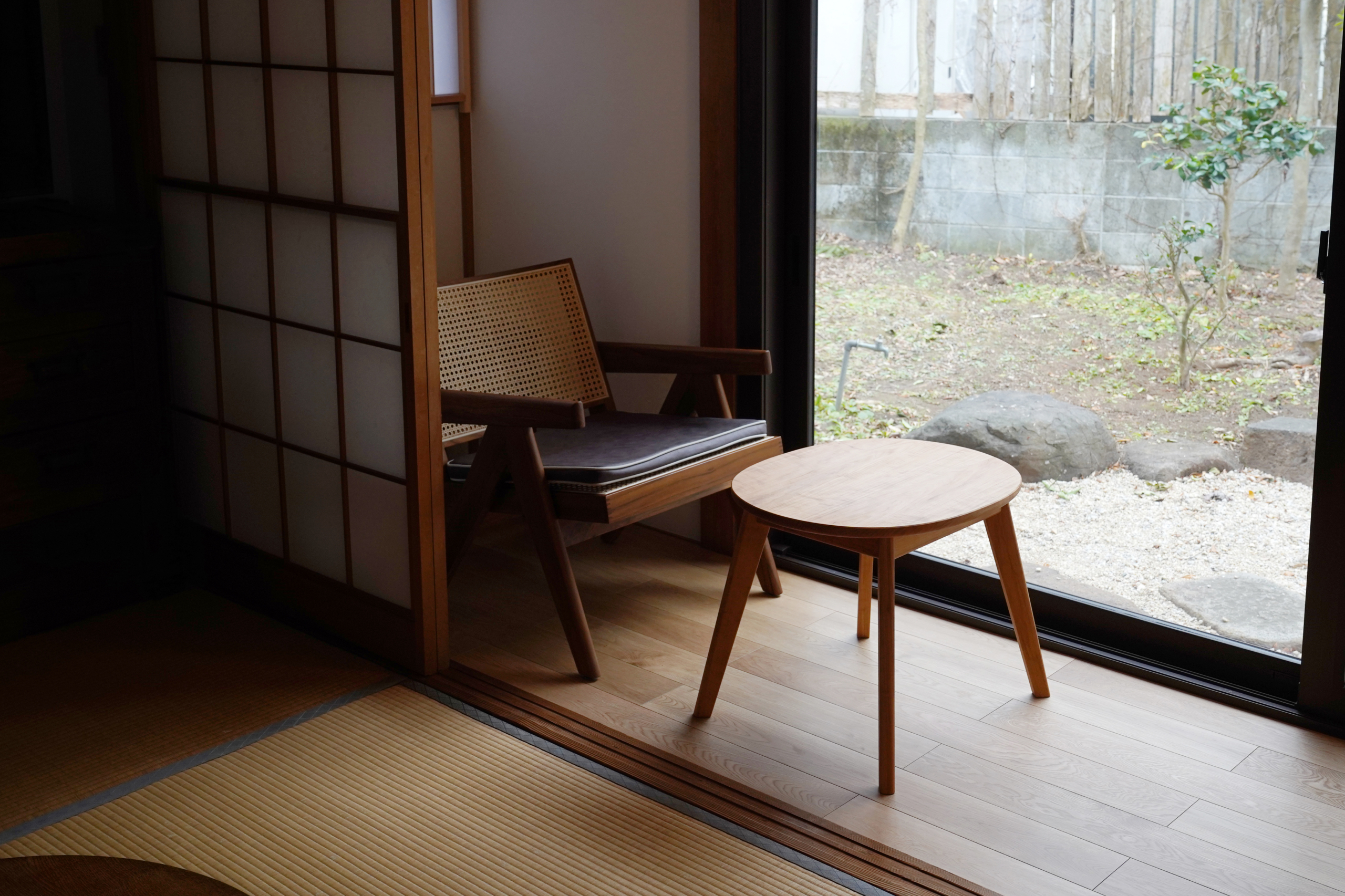 ヒノキクラフト　宿泊施設の家具　a day10