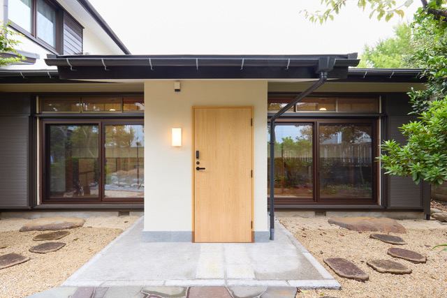 ヒノキクラフト　宿泊施設の家具　a day7