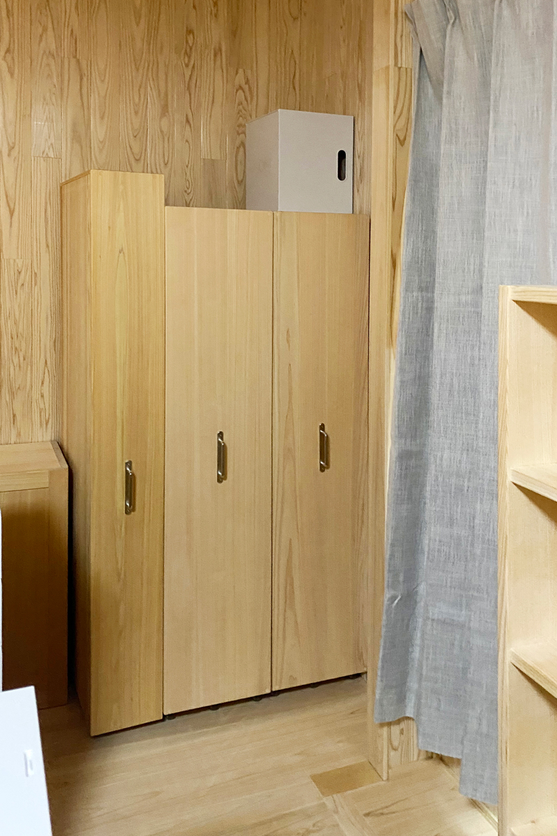 ヒノキクラフト　オーダー家具　書棚1