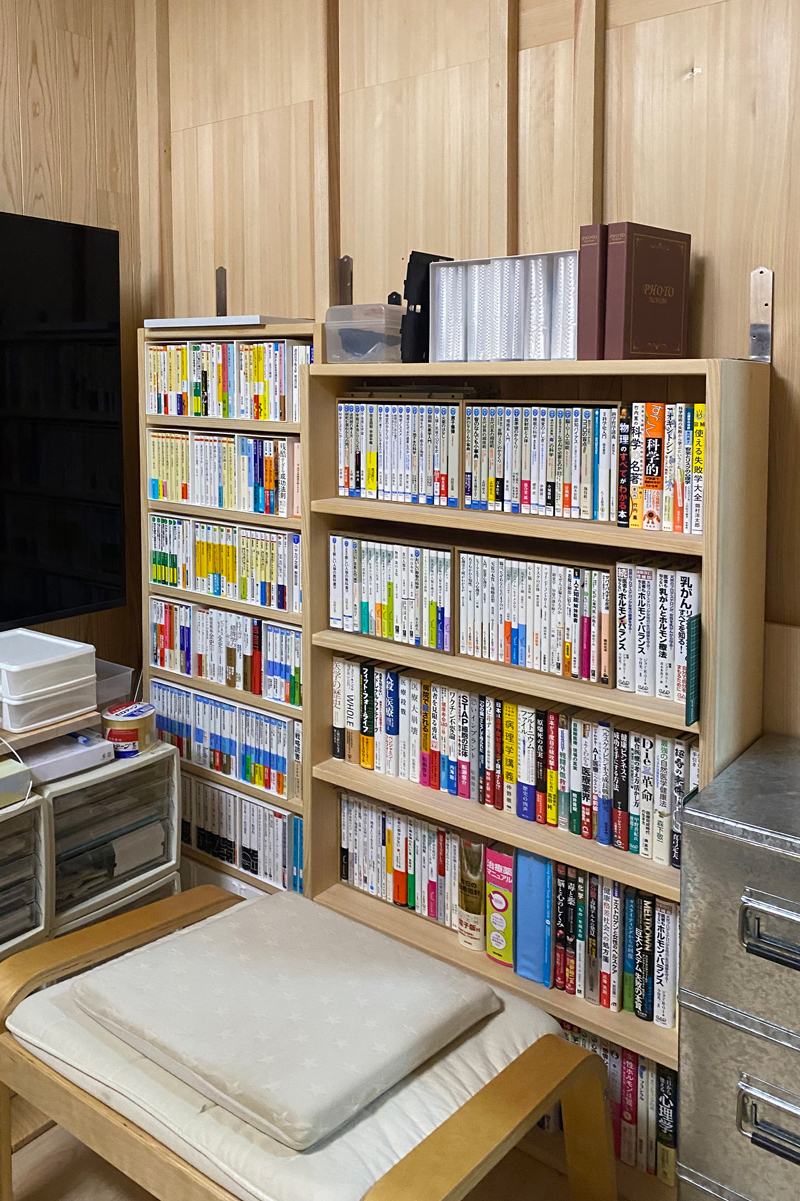 ヒノキクラフト　オーダー家具　書棚2