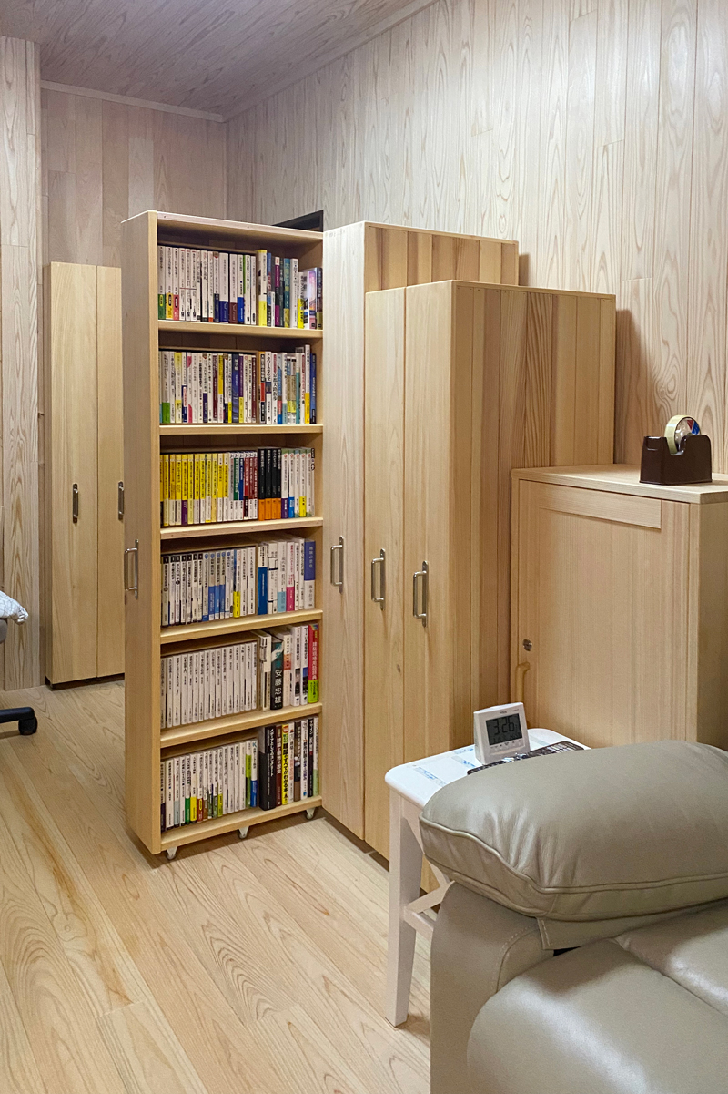 ヒノキクラフト　オーダー家具　書棚4