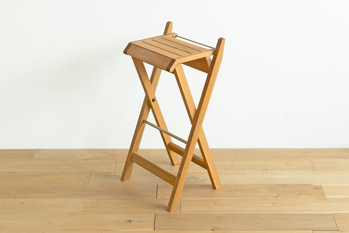 ヒノキクラフト キッチンスツール1