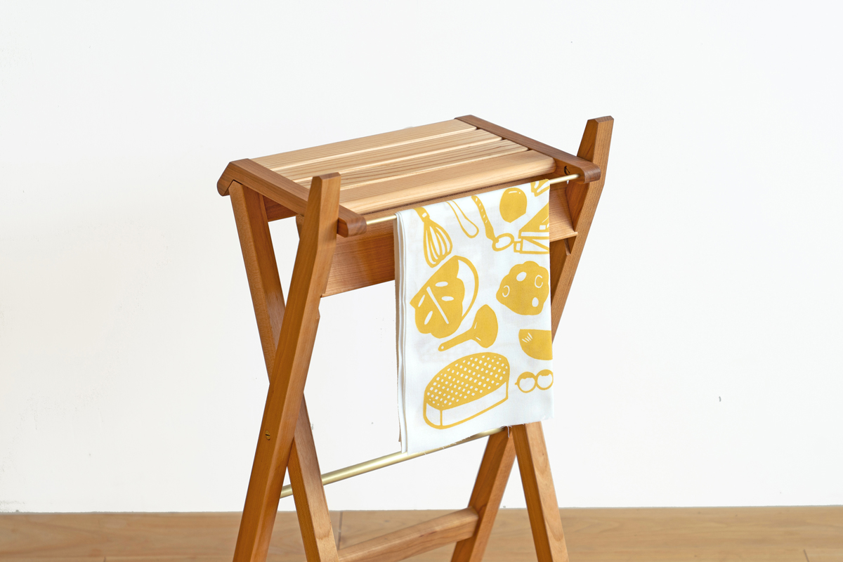 ヒノキクラフト キッチンスツール6